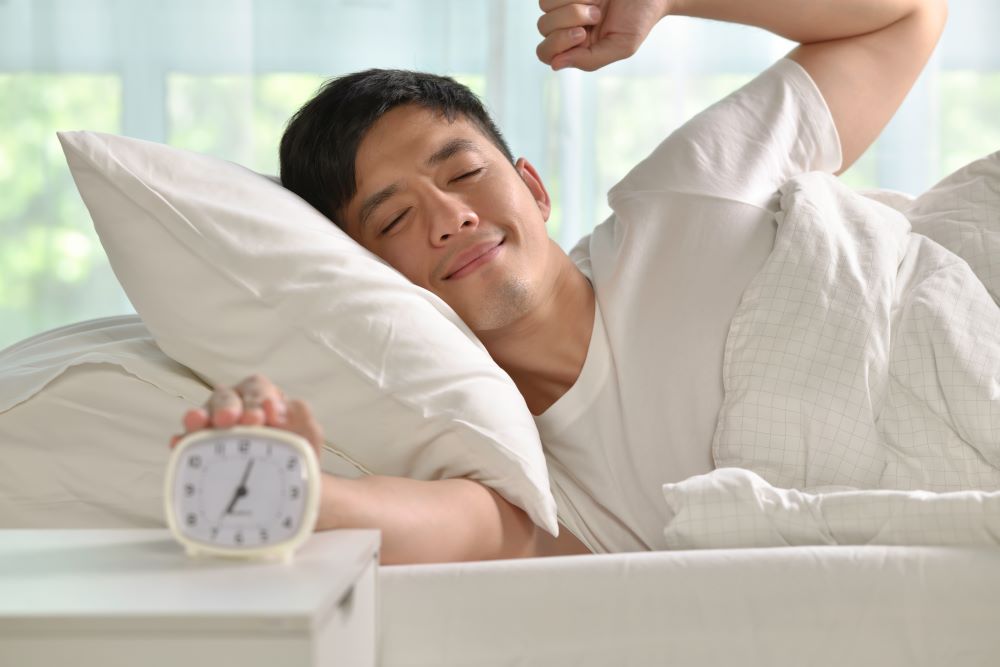 Pria Tidur Secara Teratur